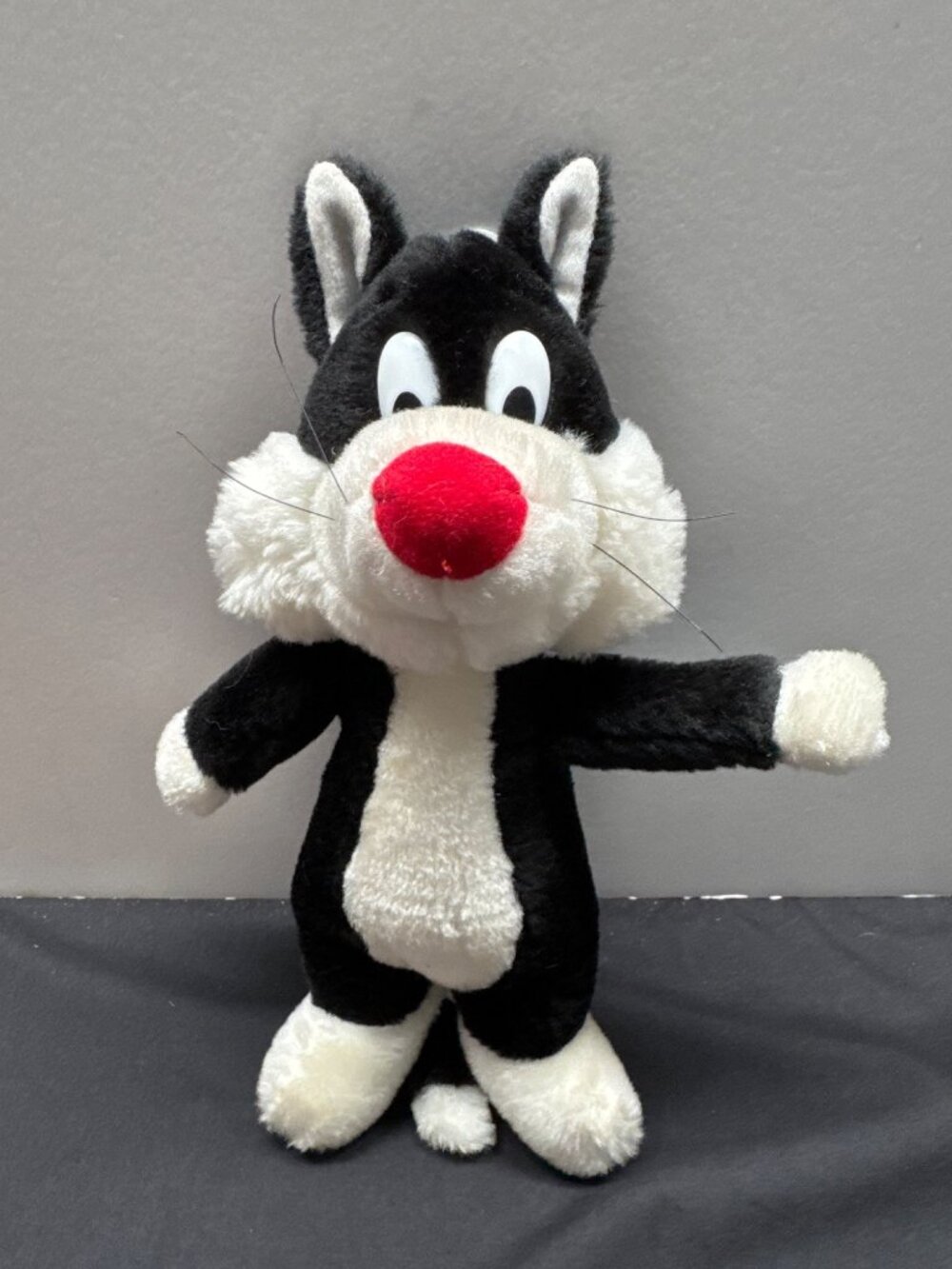 Sylvester Plush Toy By Mighty Star 1991 Warner Bros Black & White 12" Stuffed An